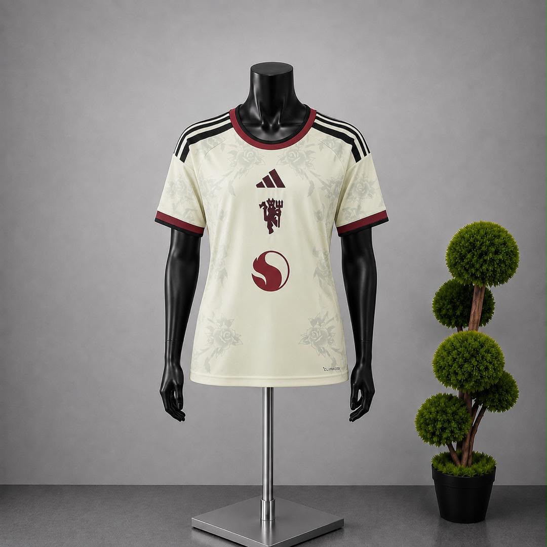 Manchester United 25/26 Away Jersey — product photo